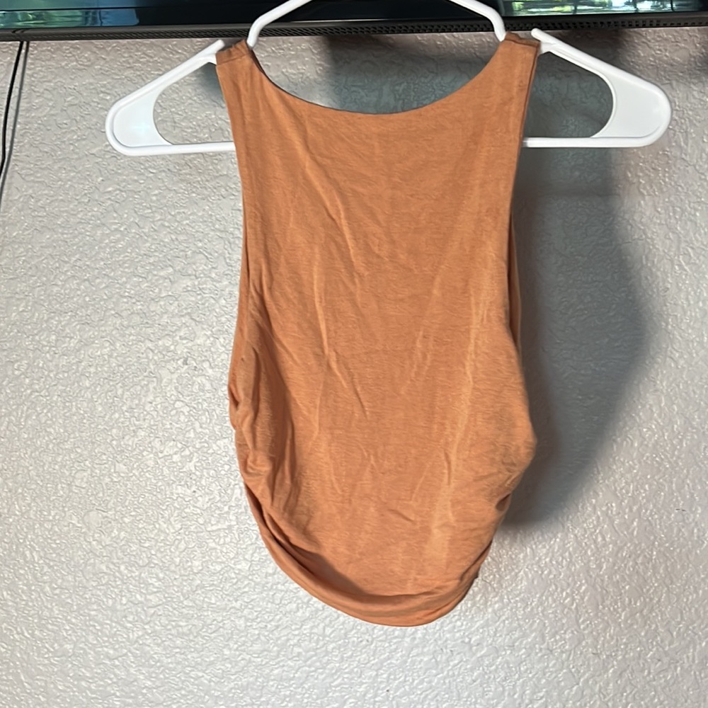 Tank top - Picture 2 of 3